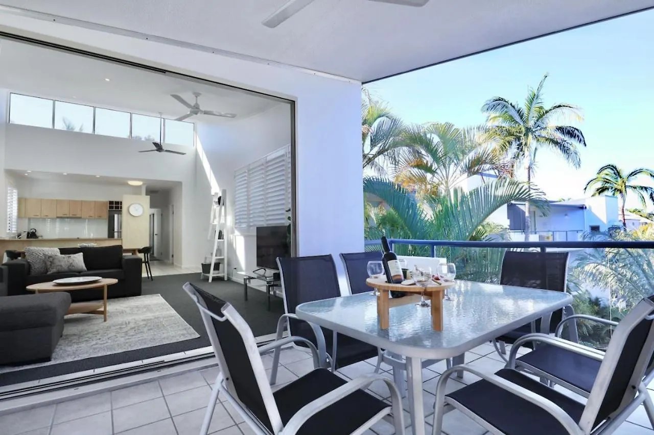 Bright And Airy 2 Bedroom Apartment Noosaville Australia