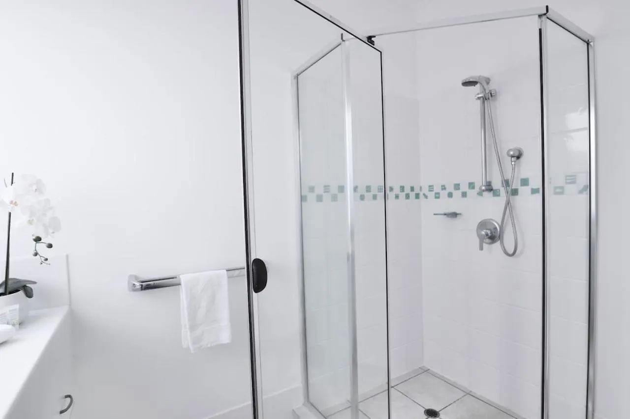 Bright And Airy 2 Bedroom Apartment Noosaville
